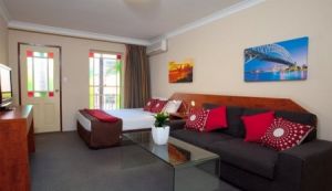 Central Railway Hotel - Accommodation Mt Buller