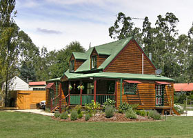 Mystic Mountains Holiday Cottages - Accommodation Mt Buller