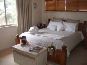 Ayr Bed and Breakfast on McIntyre - Accommodation Mt Buller